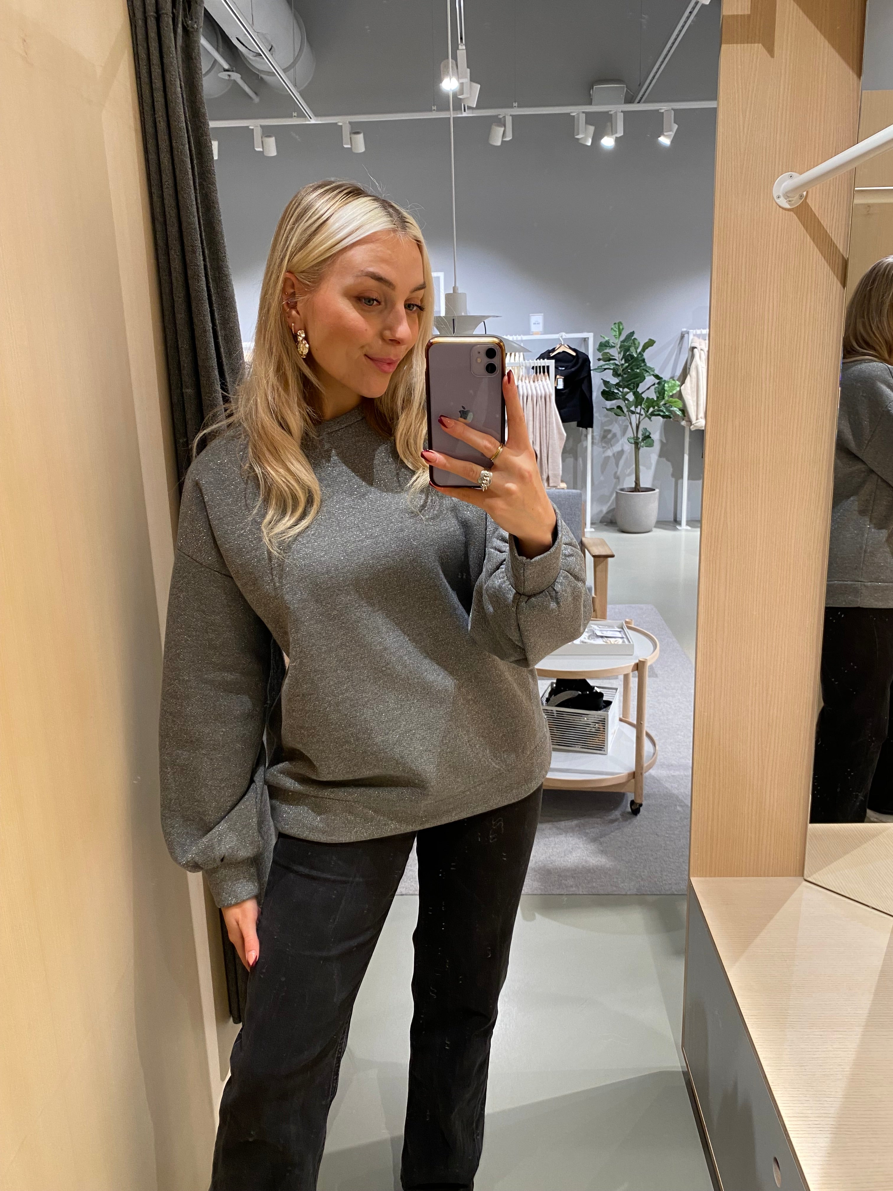 VIPIA Sweatshirt - Dark Grey Melange